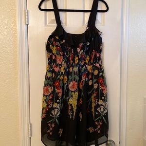 Short black with flowers dress. Size 1x